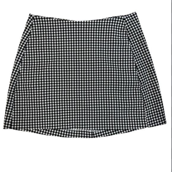 UO Gingham Mini Skirt - Picture 1 of 1
